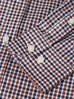 Camisa slim fit de algodão com padrão de xadrez