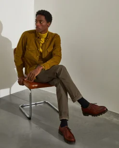 Camisa slim fit de bombazine em cor lisa