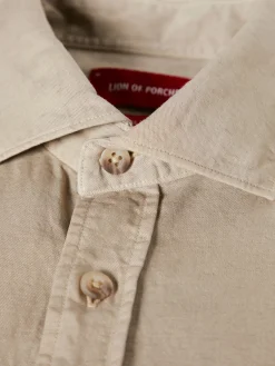 Camisa slim fit de manga curta