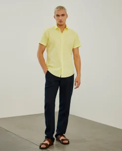 Camisa slim fit de manga curta