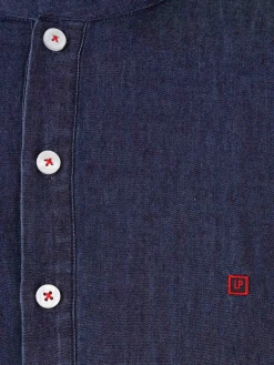 Camisa slim fit denim com carcela de polo