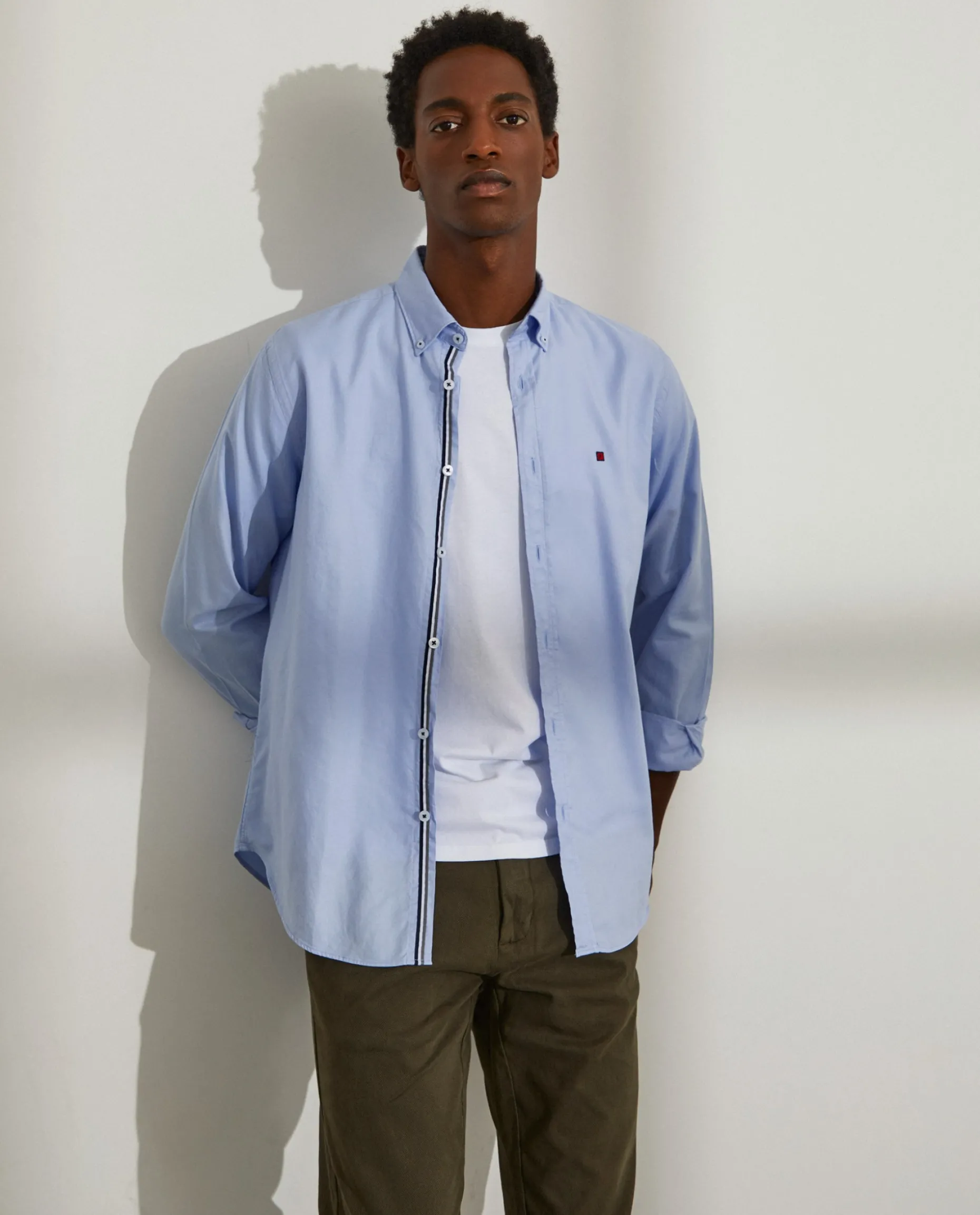 Camisa slim fit em algodão