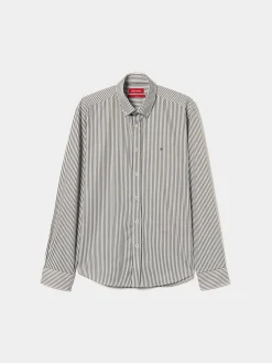 Camisa slim fit em algodão às riscas