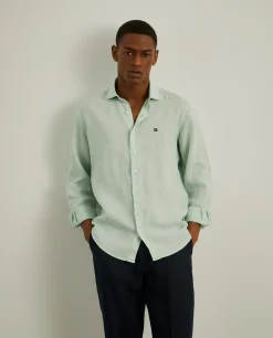 Camisa slim fit em linho garment dye