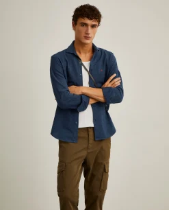 Camisa slim fit em malha piquê