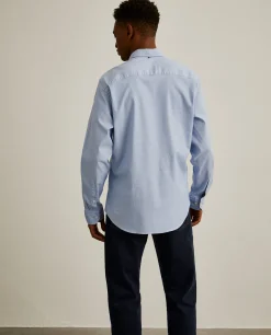 Camisa slim fit em tecido oxford