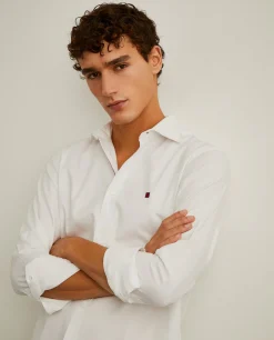 Camisa slim fit em tecido oxford