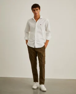 Camisa slim fit em tecido oxford