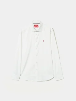 Camisa slim fit em tecido oxford