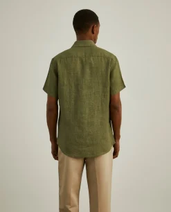 Camisa slim fit manga curta em linho