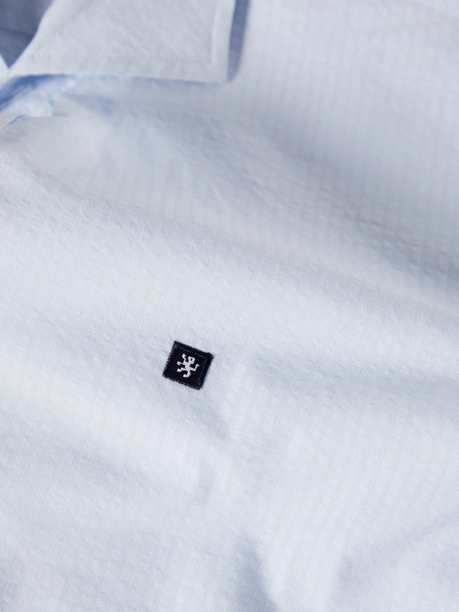 Camisa slim fit seersucker