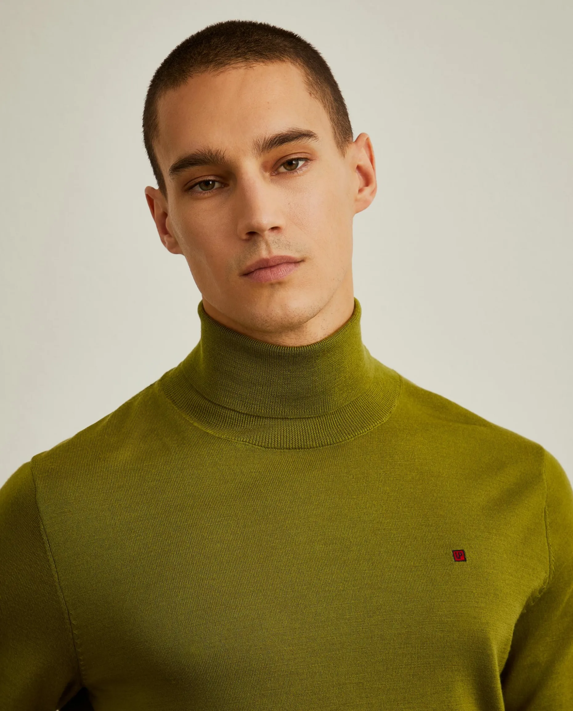 Camisola 100% lã merino com gola alta