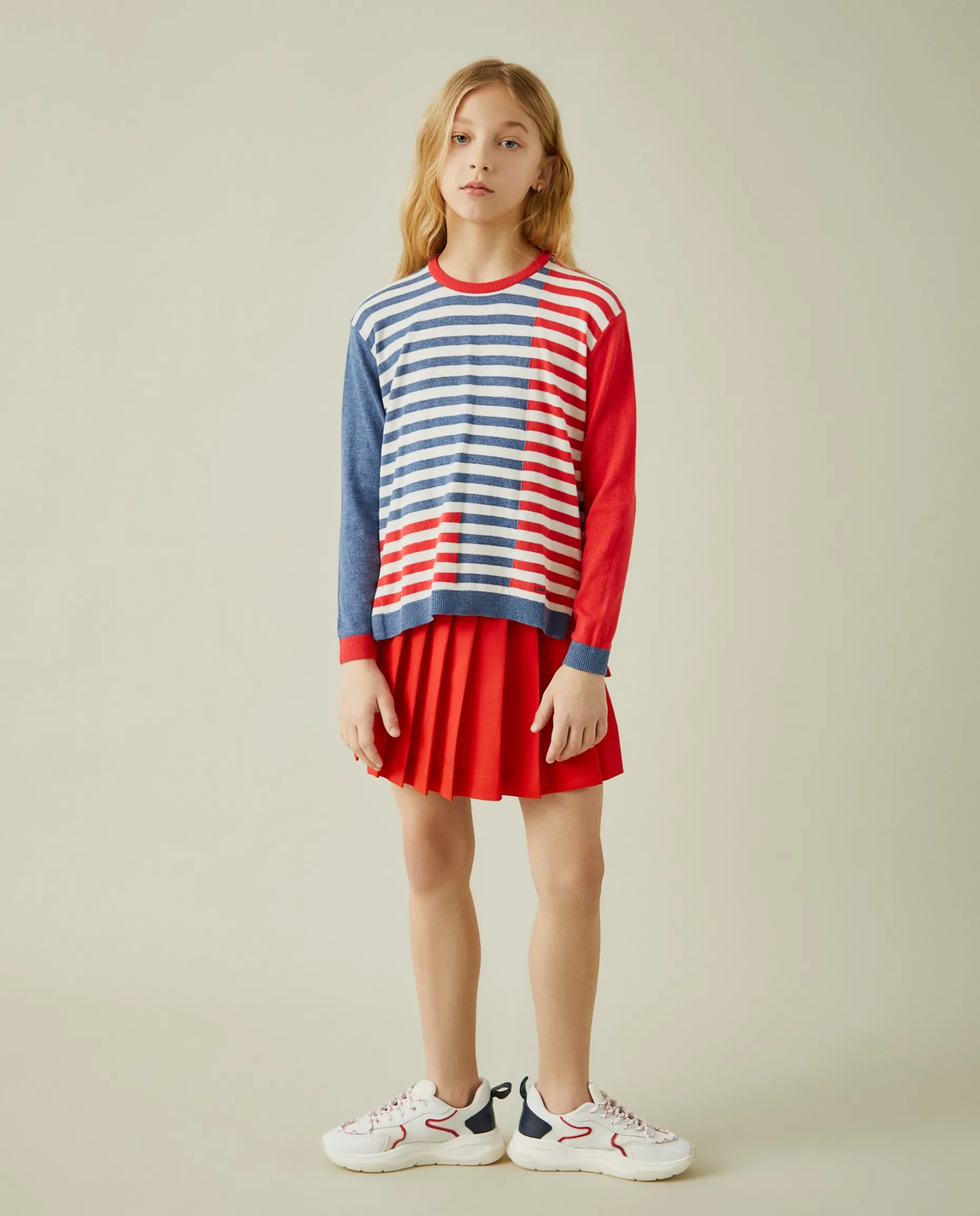 Camisola assimétrica às riscas