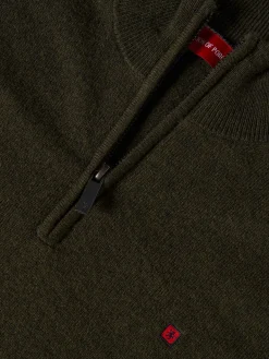 Camisola de lã com fecho