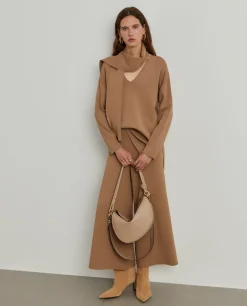 Camisola de malha com cachecol