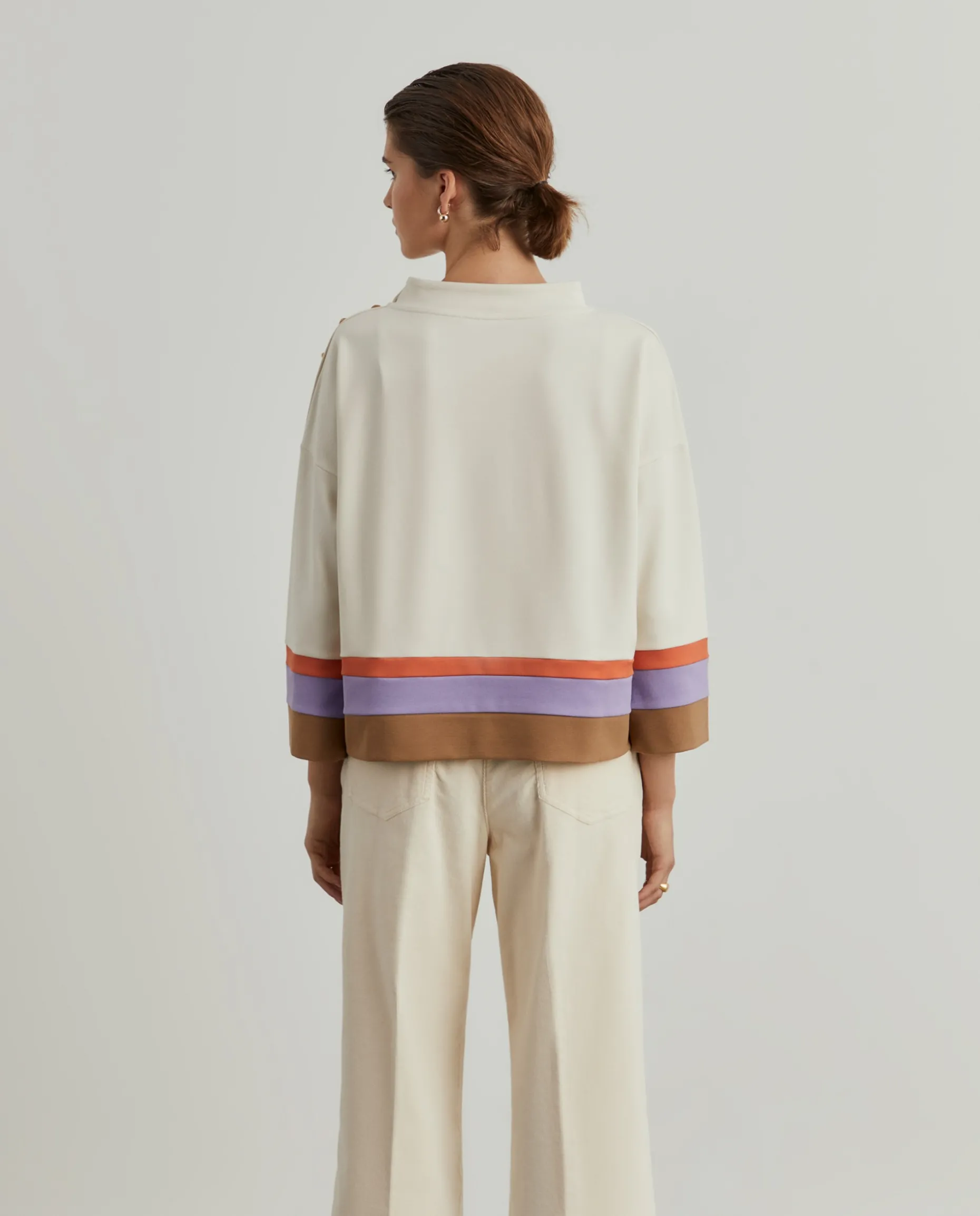 Camisola de meia gola com riscas