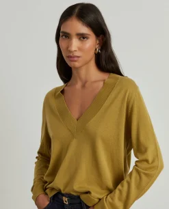 Camisola decote em V com lã