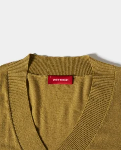 Camisola decote em V com lã