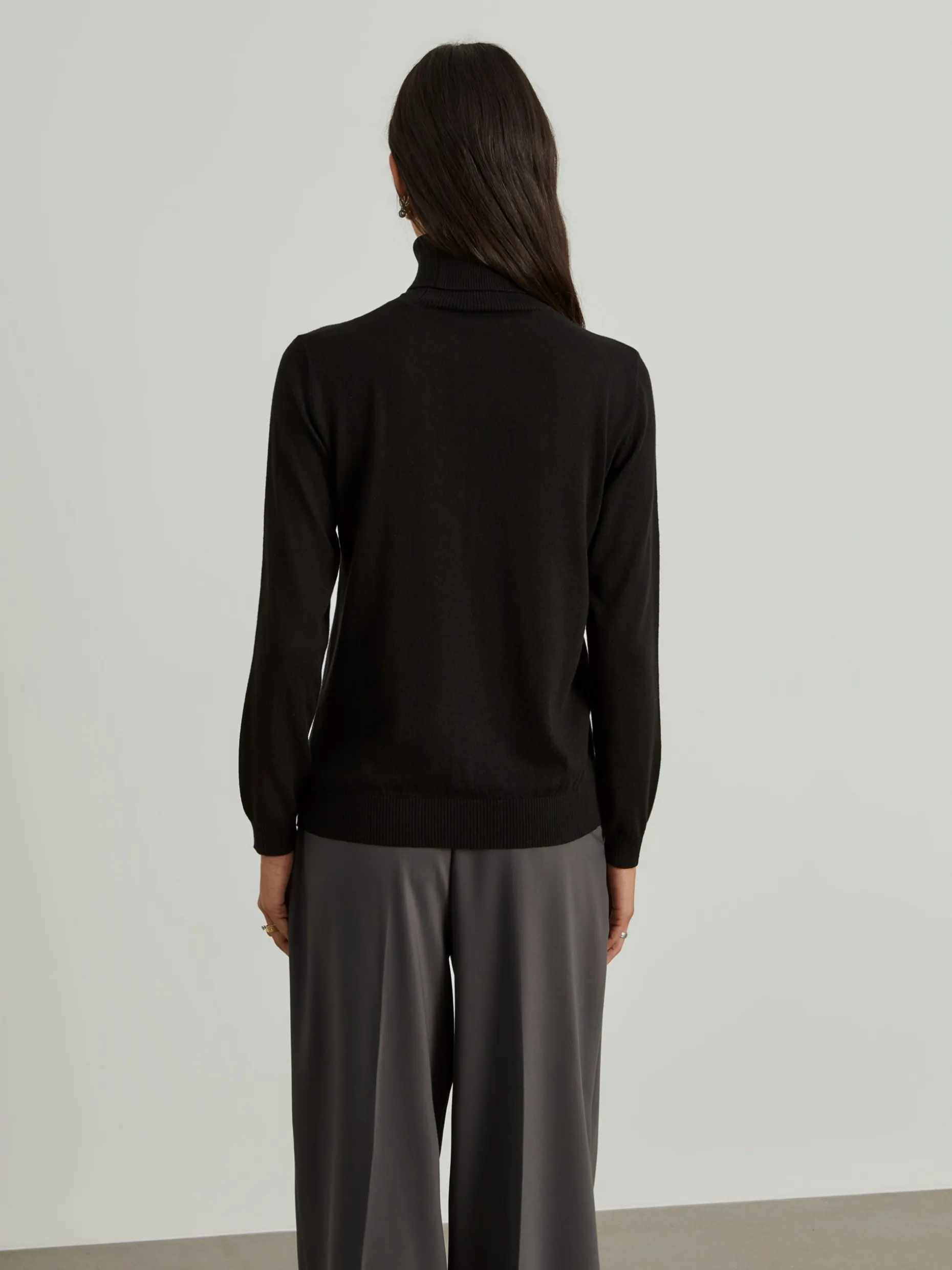 Camisola gola alta com lã