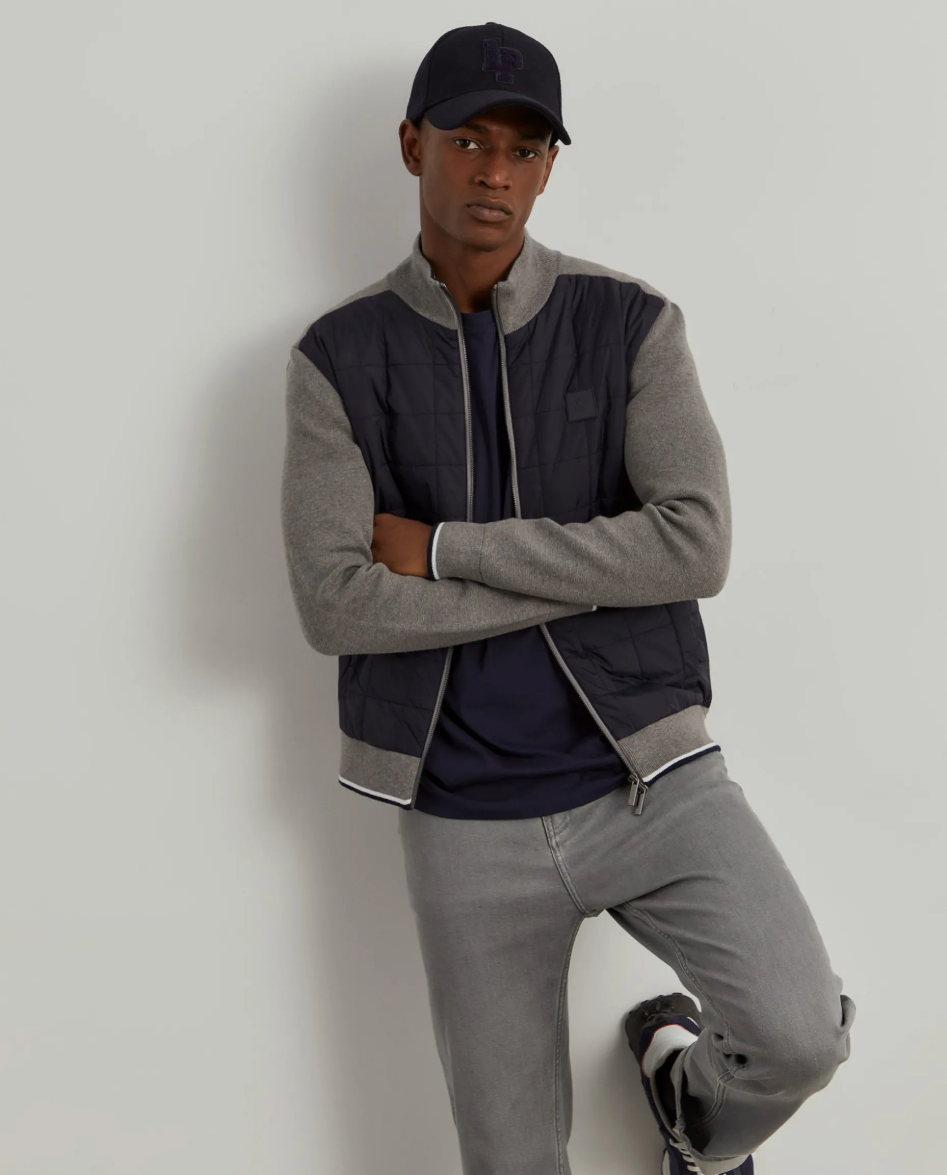 Casaco de malha com frente acolchoada