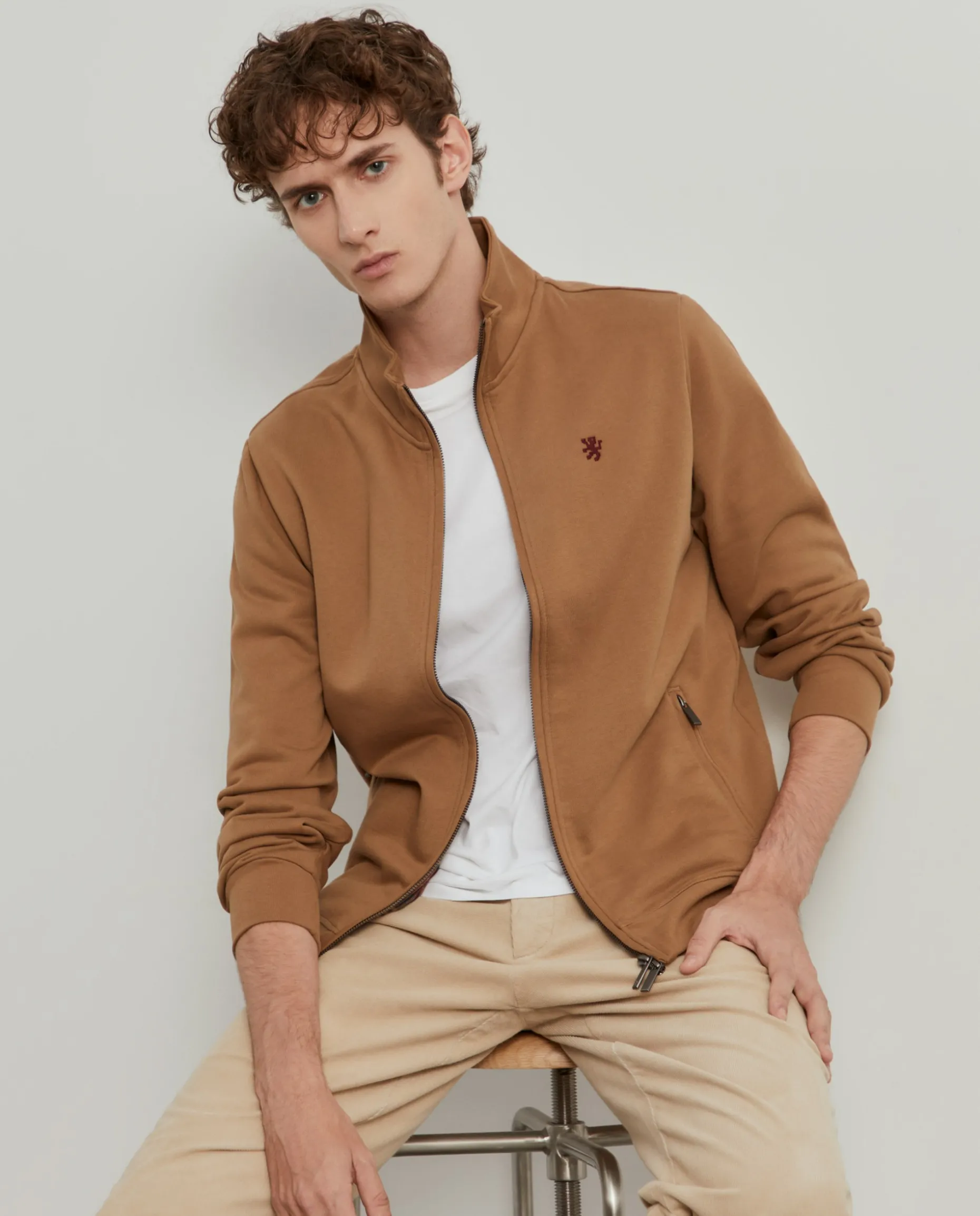 Casaco de malha em algodão gola alta