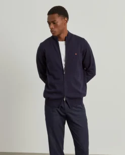 Casaco de malha em lã com fecho