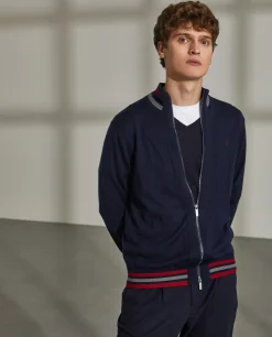 Casaco de malha em lã merino