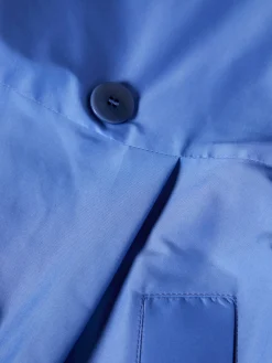 Casaco modelo gabardine de trespasse