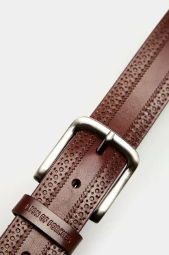 Cinto trabalhado em pele