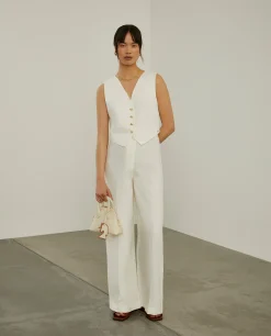 Colete 100% linho com botões brasão dourados