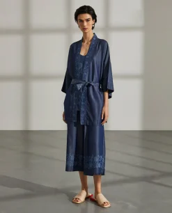 Kimono para mulher em lyocell estampado com cinto