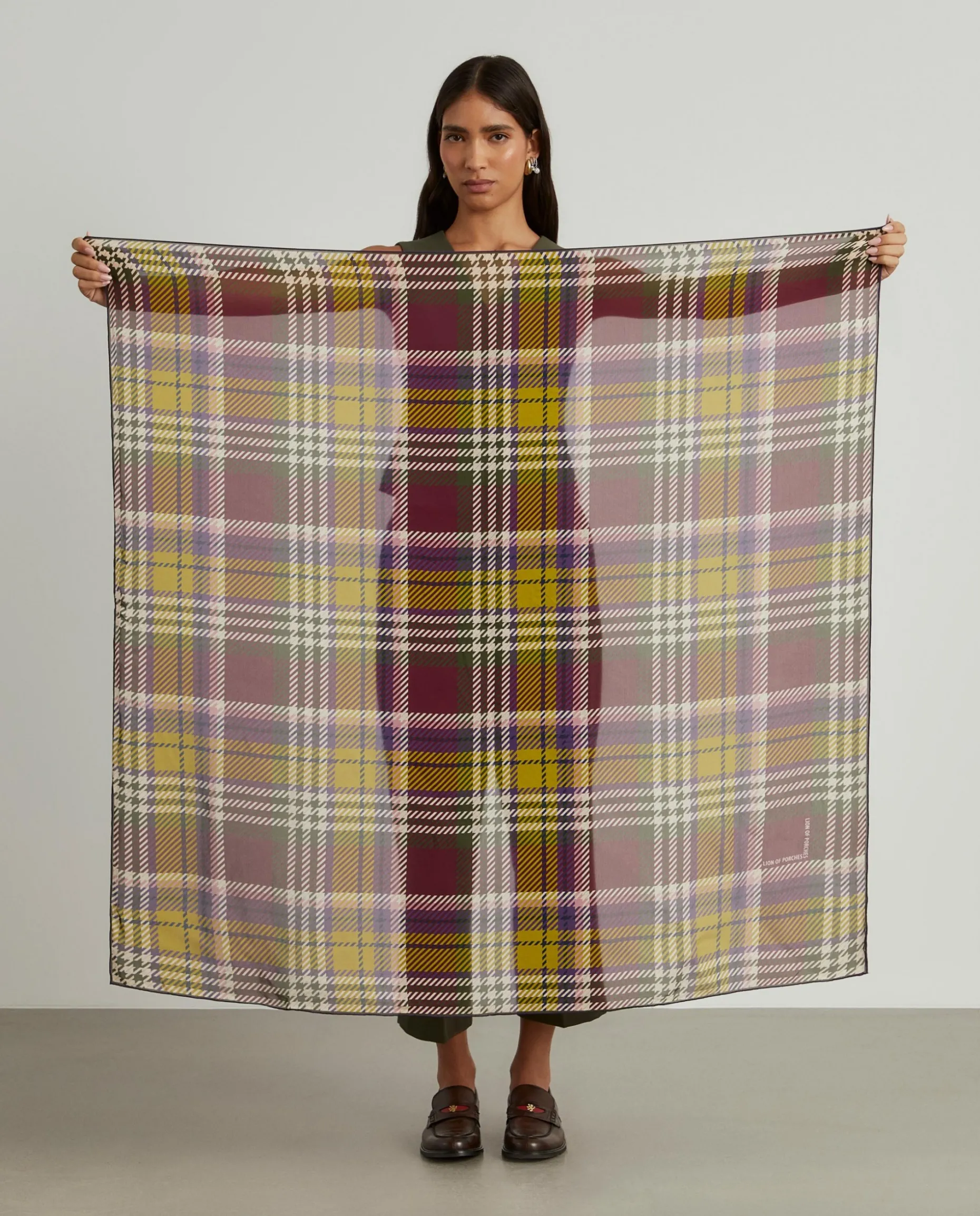 Lenço estampado de seda