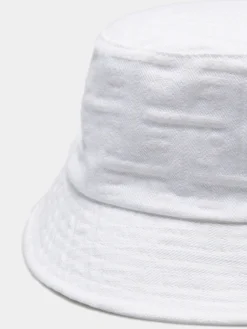 Panamá para mulher com relevo de monograma e etiqueta