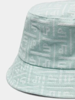 Panamá para mulher com relevo de monograma e etiqueta