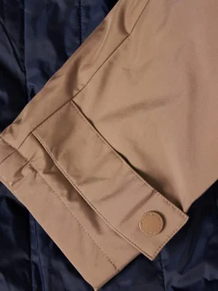 Parka acolchoada com capuz