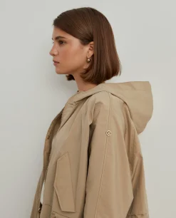 Parka oversized com capuz