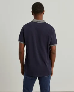 Polo piqué regular fit em algodão