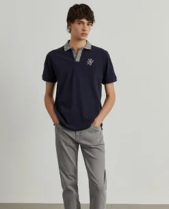 Polo piqué sem botões gola em contraste