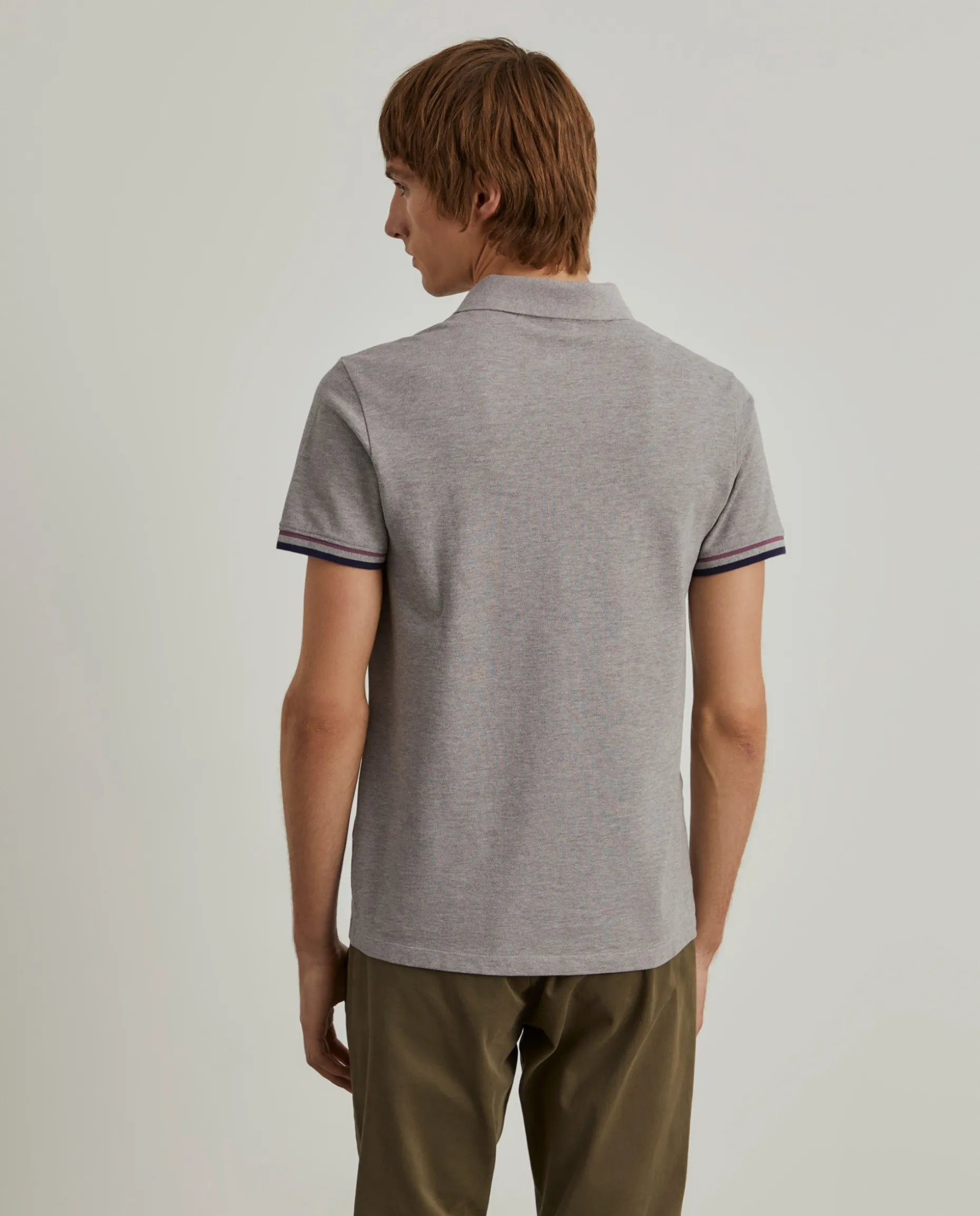 Polo piqué slim fit com riscas