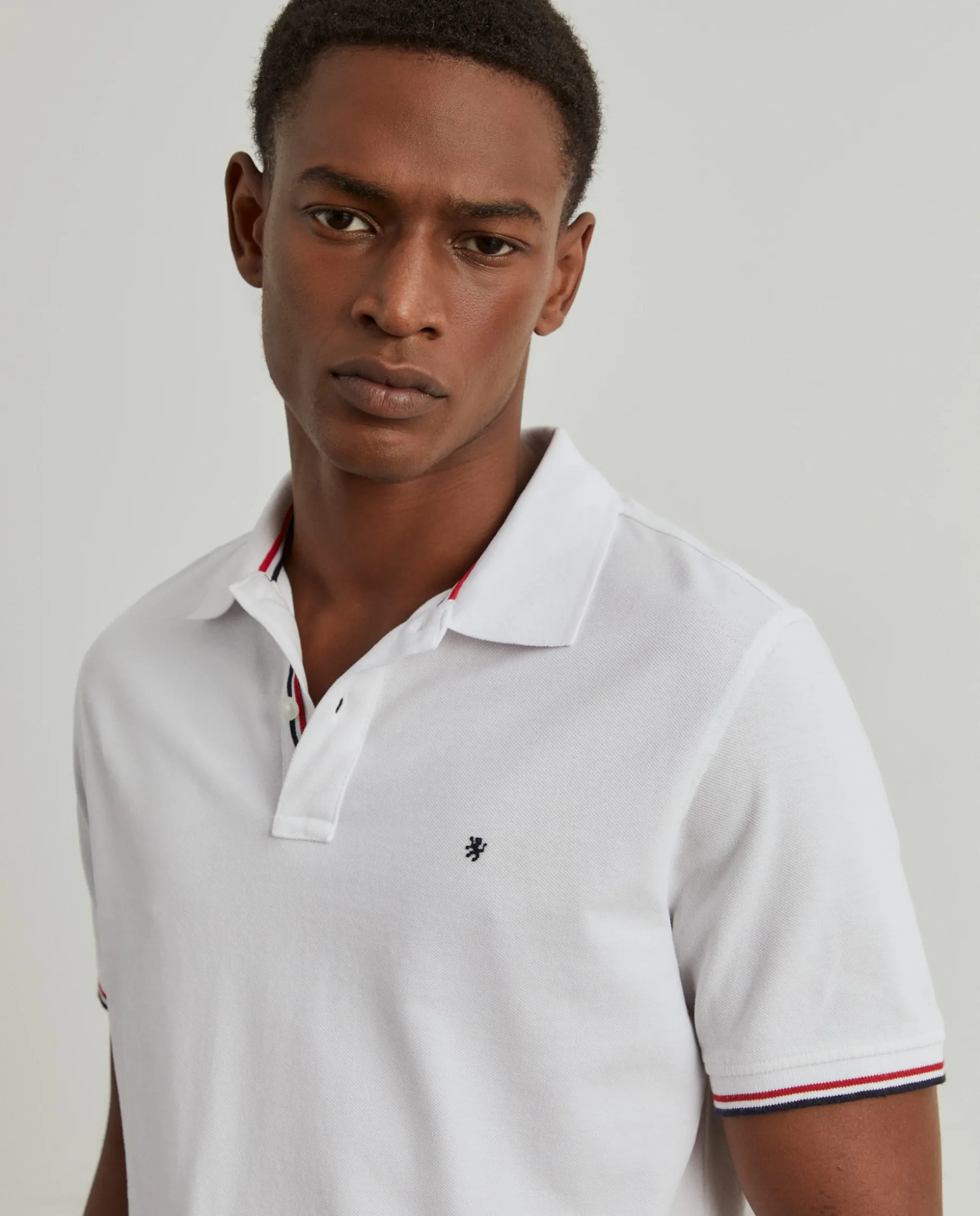 Polo slim fit em algodão