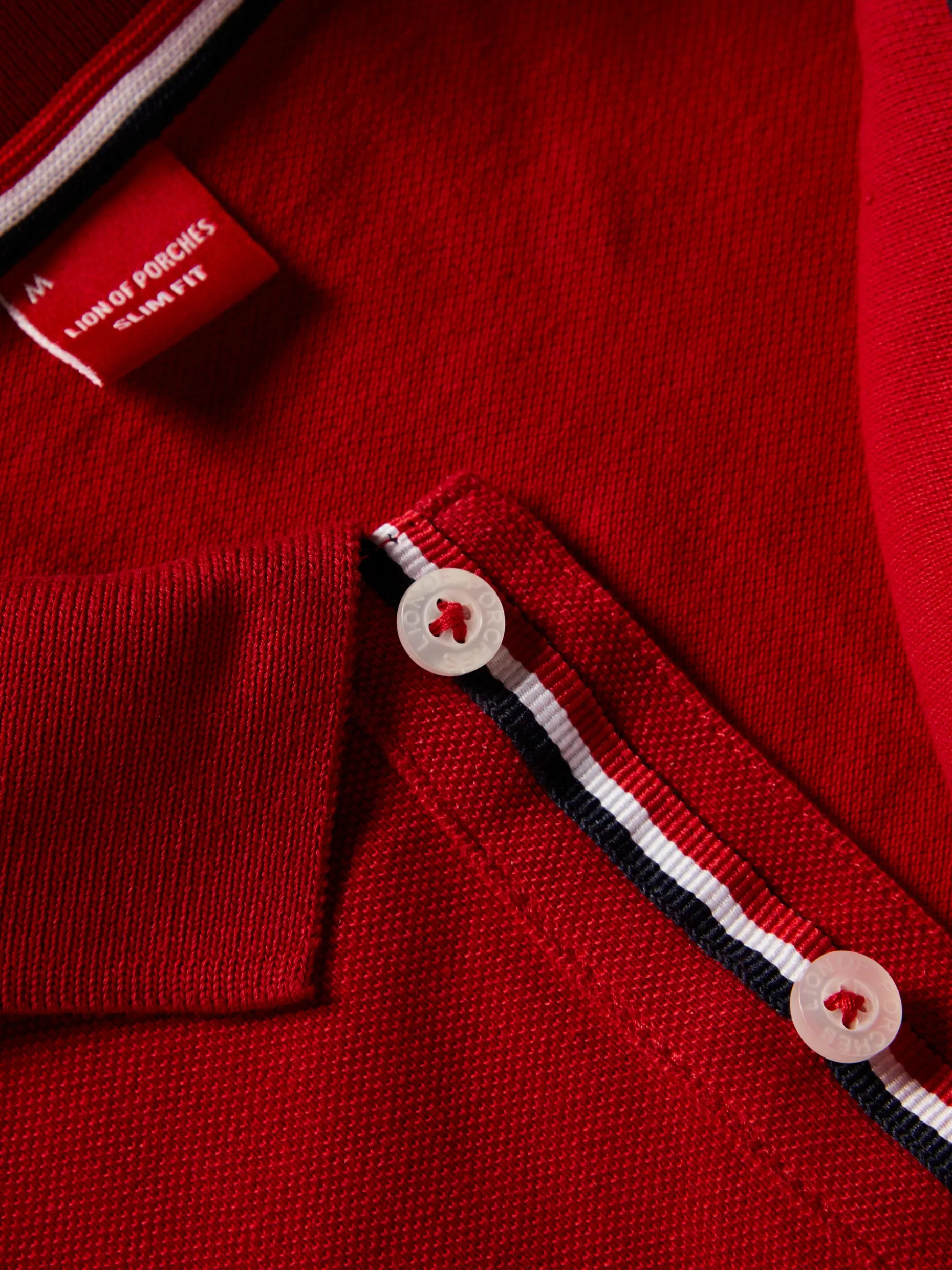 Polo slim fit em algodão