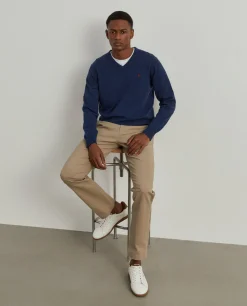 Pullover de lã decote em V