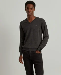 Pullover de lã decote em V
