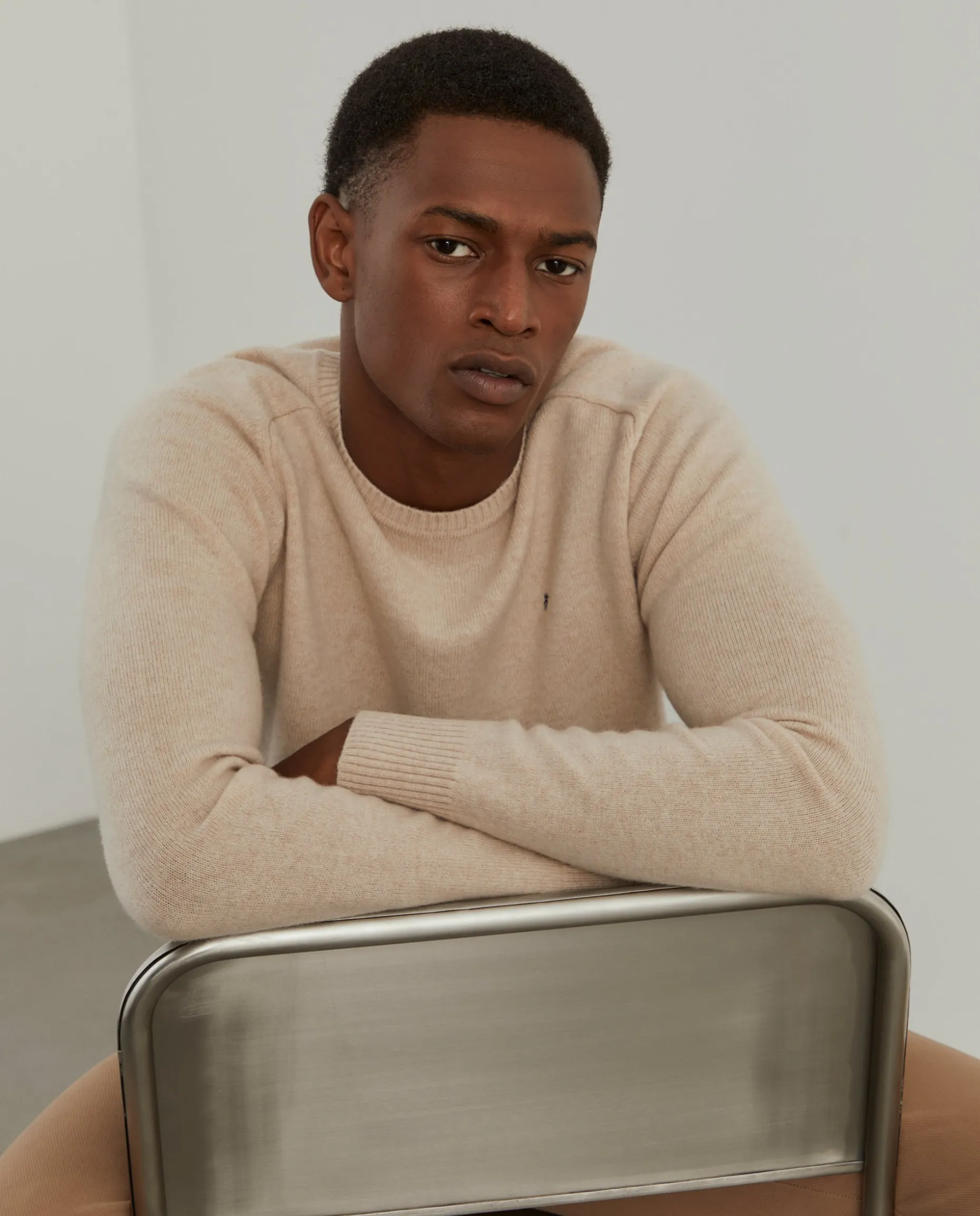 Pullover decote redondo em lã