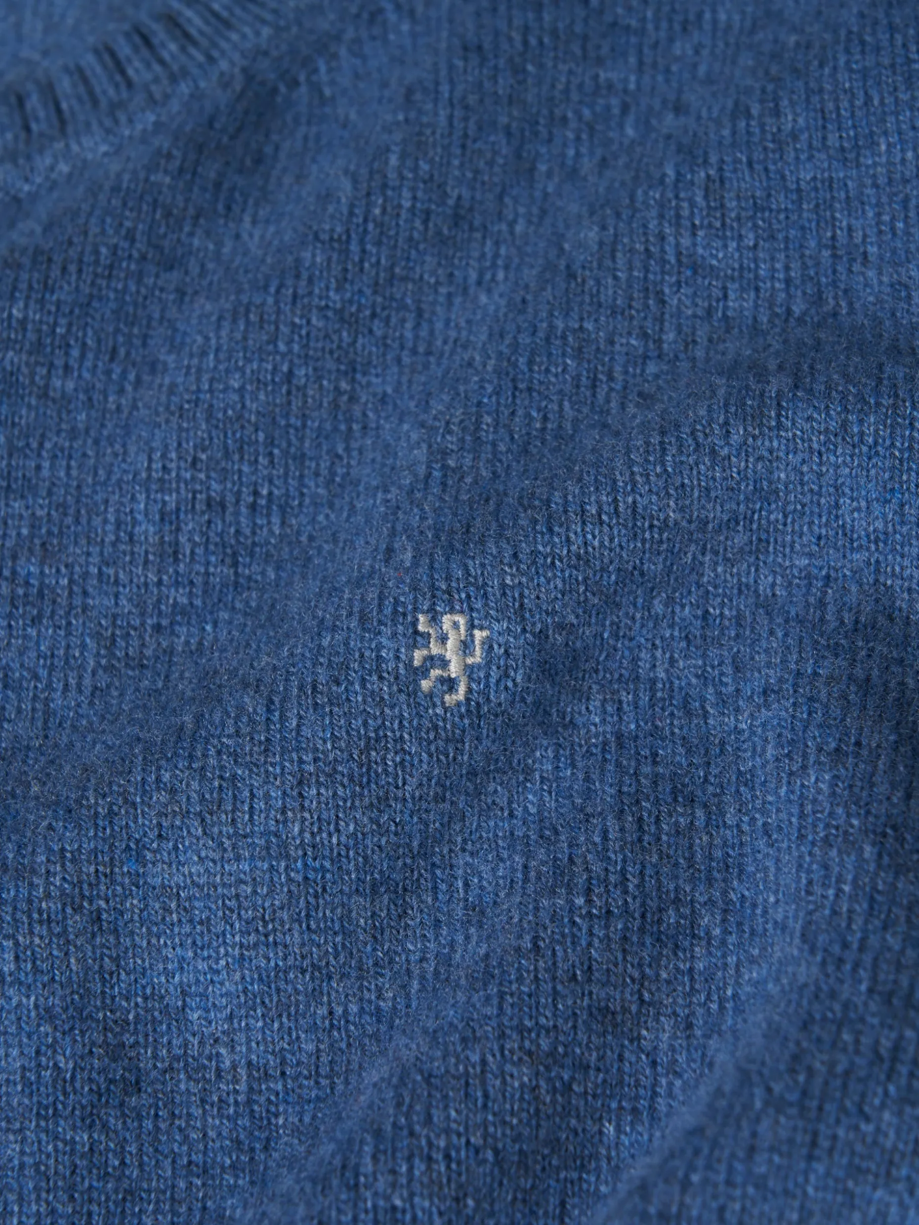 Pullover decote redondo em lã