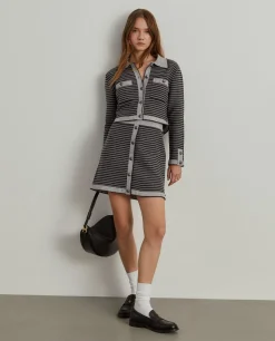 Saia curta de malha às riscas