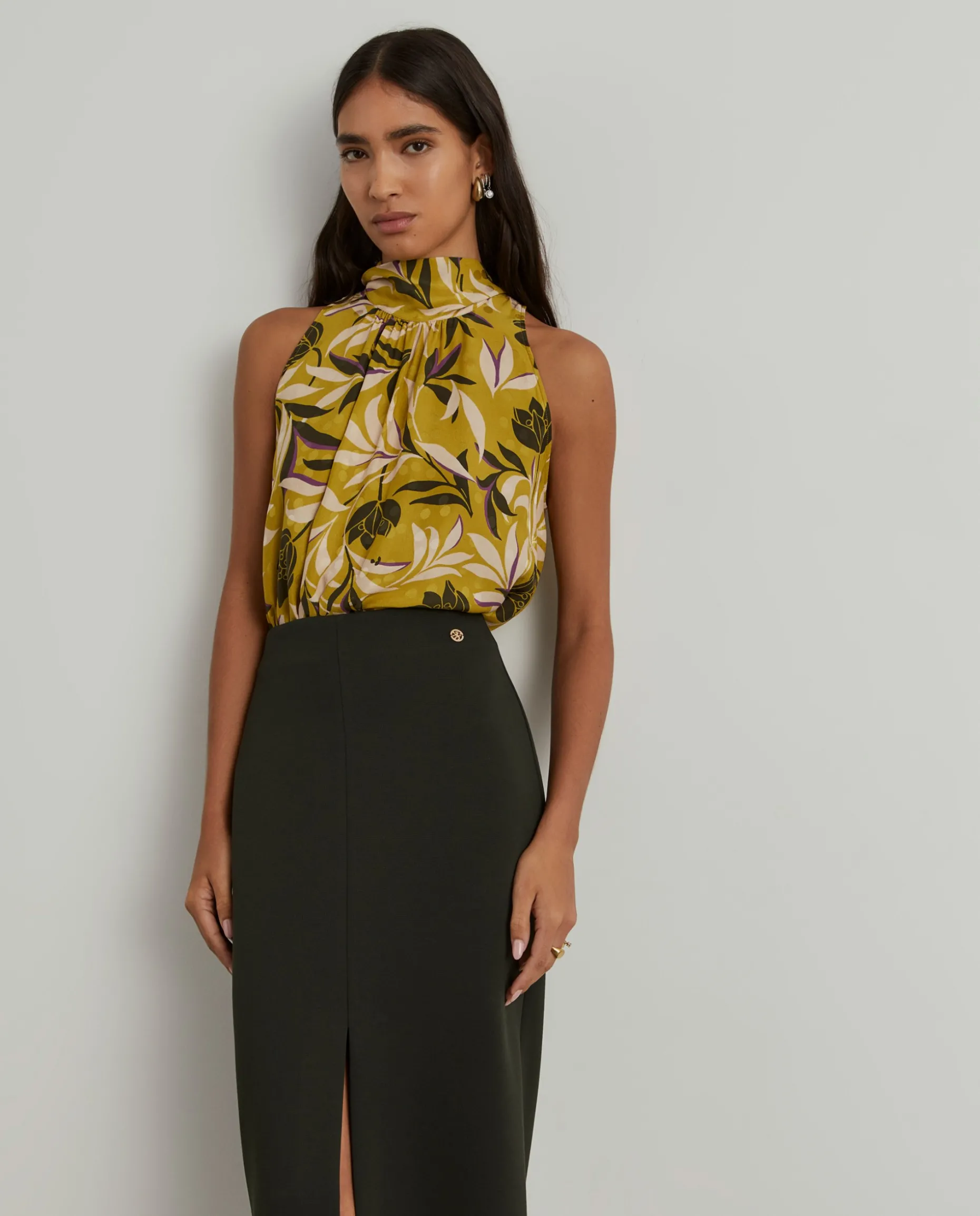 Saia lápis midi justa