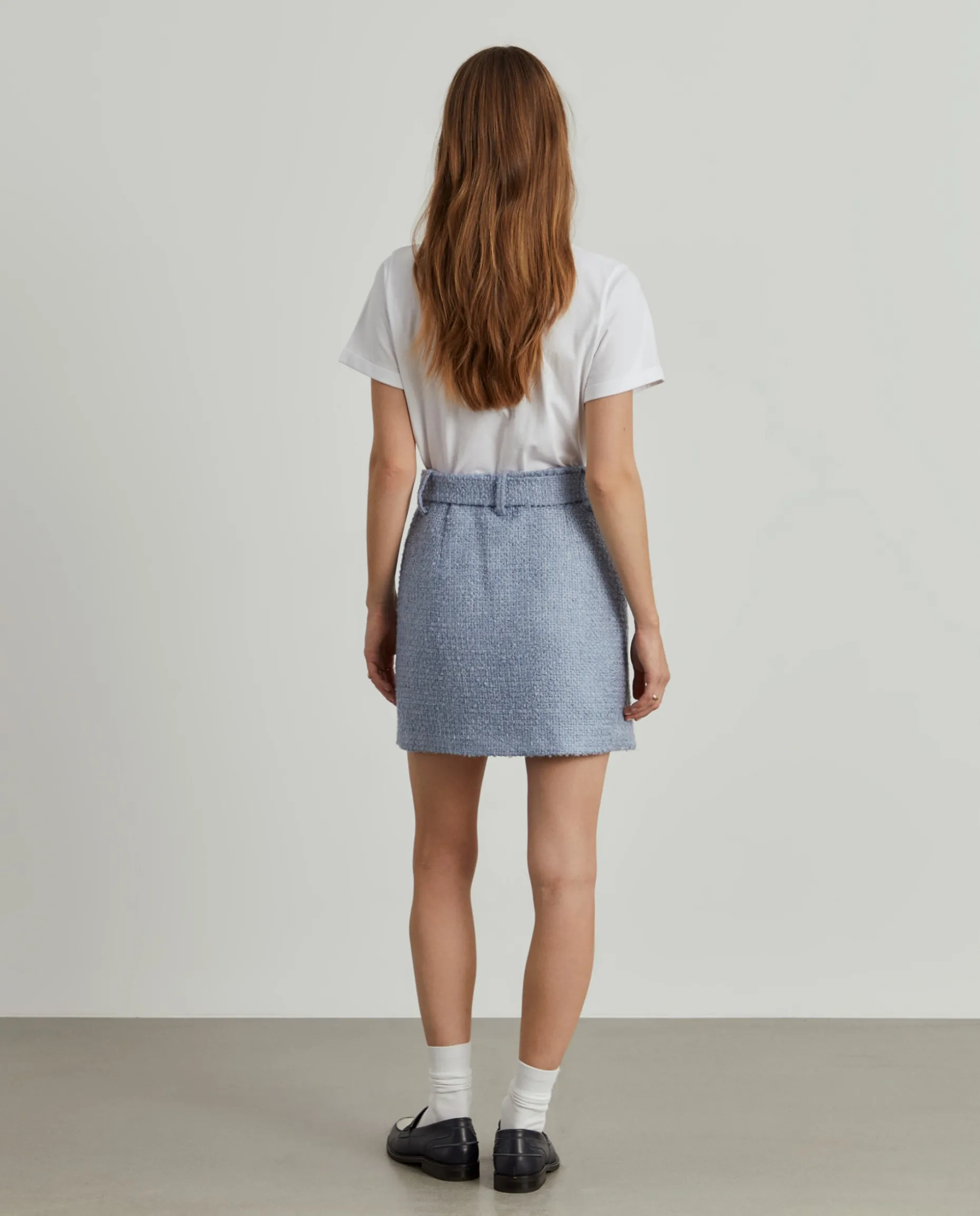 Saia tweed curta com cinto