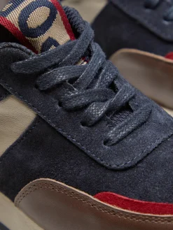 Sapatilhas combinadas