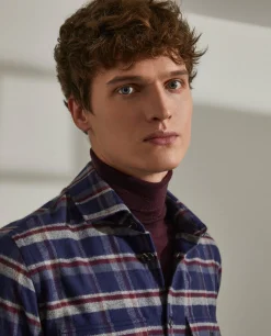 Sobrecamisa em xadrez